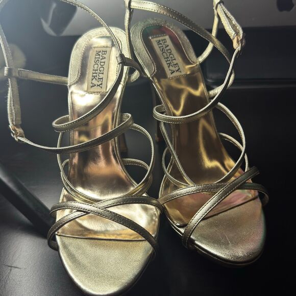 BADGLEY MISCHKA Platino Leather IDOL Strappy Bridal Wedding Heel 8.5$175 - Picture 8 of 9